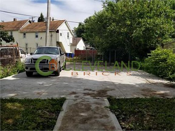 5th image of 4443 Lorain Ave