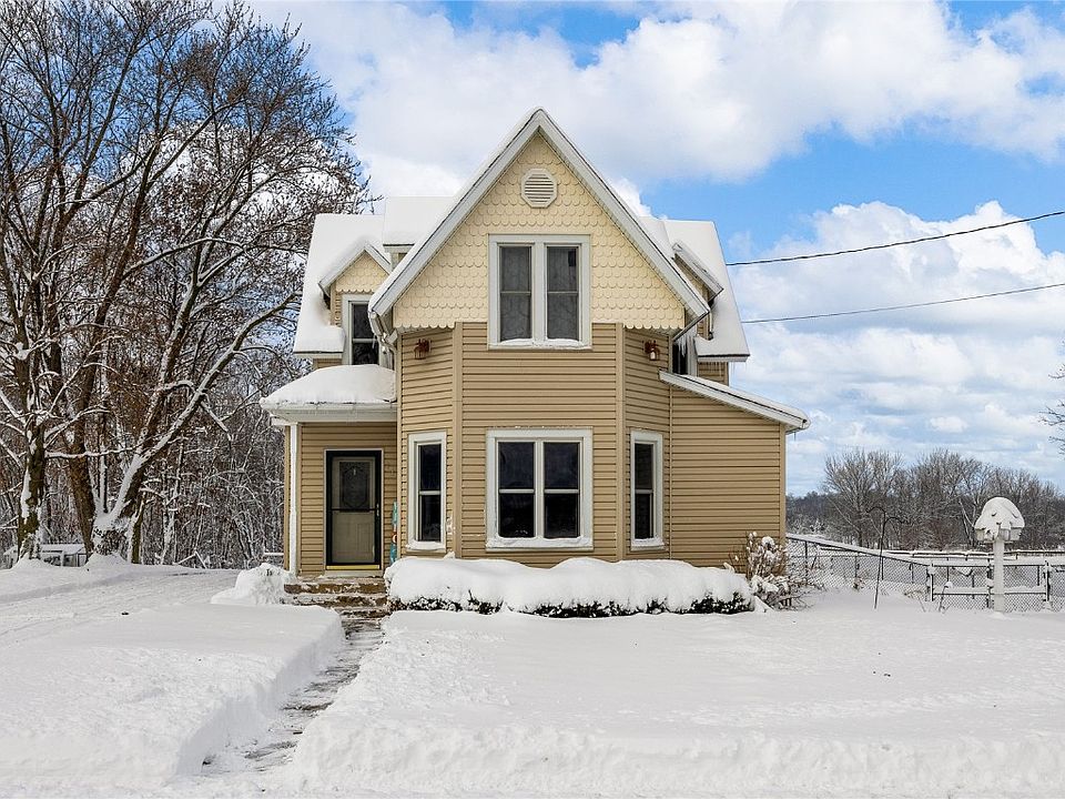 410 2nd St S, Coggon, IA 52218 Zillow