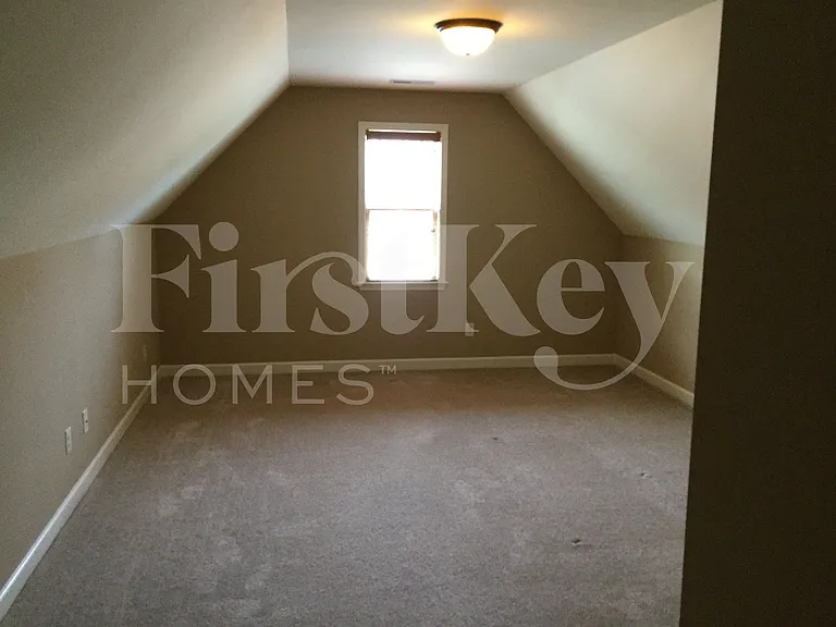293 Majestic Oak Dr — Photo 13