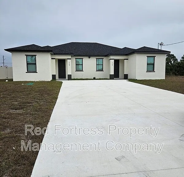 5146 Centennial Blvd — Photo 1
