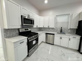 500 S 12th St, Newark, NJ 07103