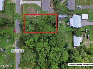 317 TROPIC Avenue, Satsuma, FL 32189