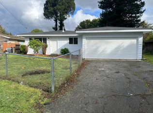 6147 Walnut Dr #A, Eureka, CA 95503