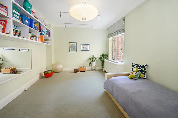 Sold by Corcoran | media 27