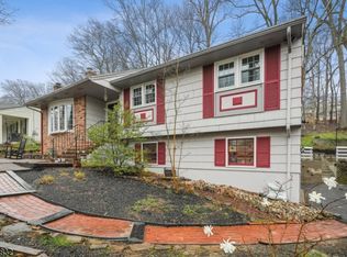 1476 Deer Path, Mountainside, NJ 07092