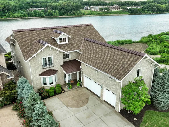 525 Manhattan Blvd, Dayton, KY 41074