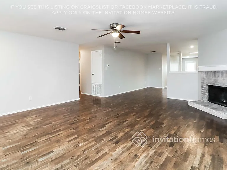 1412 Krista Dr — Photo 4
