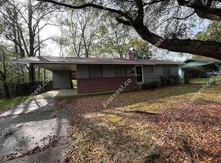 225 Springfield Cir, Jackson, MS 39209