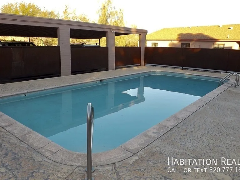 3427 E Blacklidge Dr #8 — Photo 12