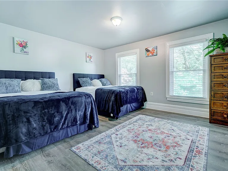 47 Amherst St #UP — Photo 14