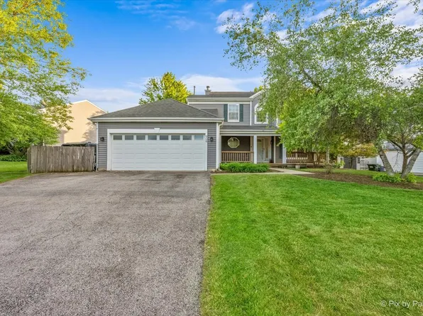 906 Barbara St, Lake In The Hills, IL 60156