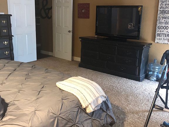3rd image of 1513 Camino Real