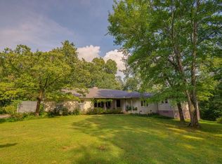 630 Mushroom Valley Rd, Tullahoma, TN 37388