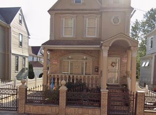 8734 108th St, Richmond Hill, NY 11418
