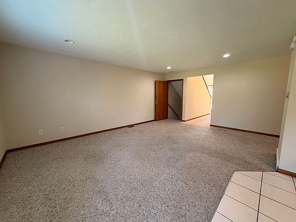 4th image of 6769 Bent Grass Dr SE