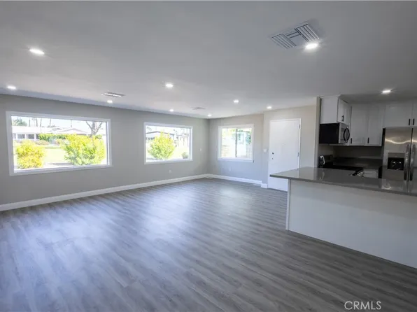 38356 Devils Canyon Dr, Palm Desert, CA 92260