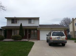 34672 Richard O Dr #1, Sterling Heights, MI