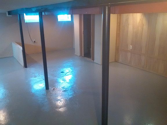 4th image of 20467 Lesure St