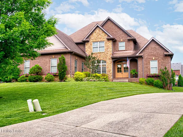 5020 Carriage Pass Pl, Louisville, KY 40299