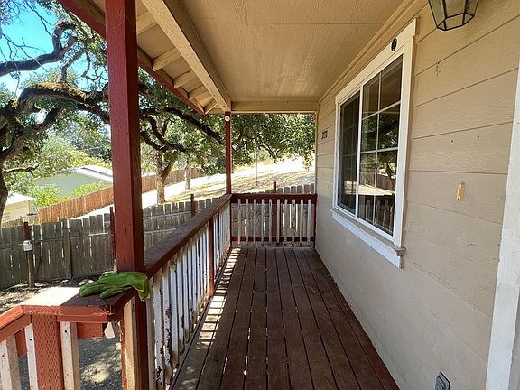 3rd image of 12738 Oakgrove Ave