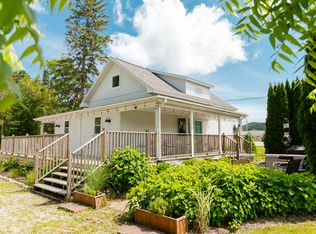(Undisclosed Address), Lake Leelanau, MI 49653