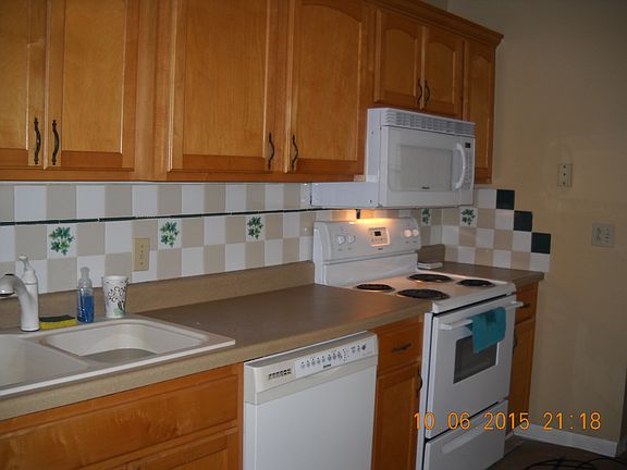 5th image of 513 E Court St
