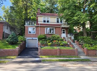15 Rumsey Rd, Yonkers, NY 10705