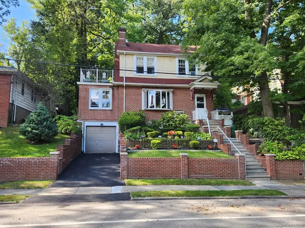 15 Rumsey Road, Yonkers, NY 10705