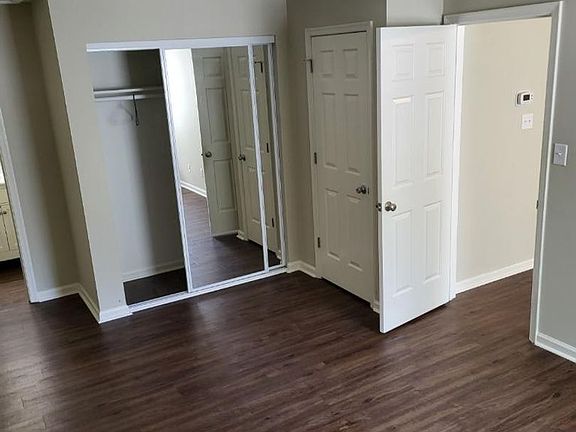 4th image of 103 Windsor Ln