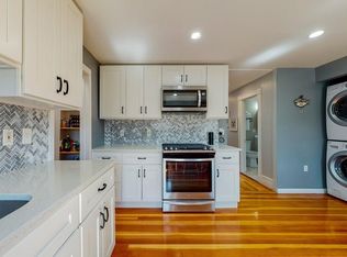 8 Bay State Ave #3, Somerville, MA 02144