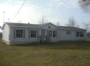 7275 W Saint Charles Rd, Sumner, MI 48889