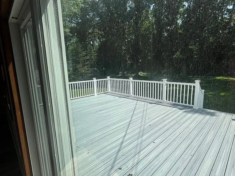 110 Hillary Dr — Photo 31