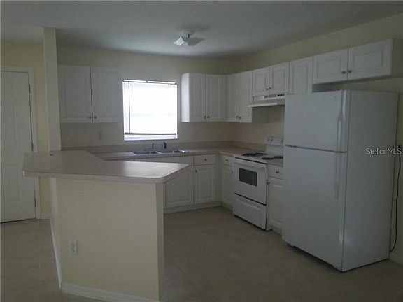 2nd image of 2492 15th Ave S