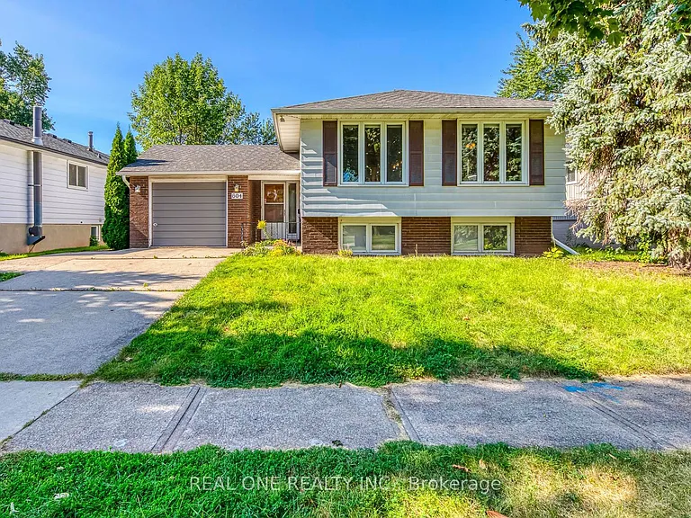 604 Bridle Wood — Photo 2