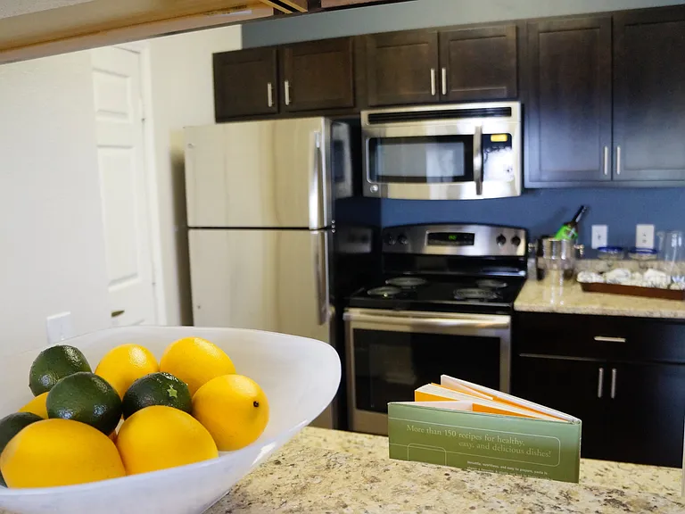 Stone Canyon Apartments — Photo 23