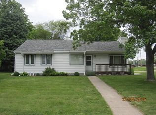 1914 Pine St, Perry, IA 50220