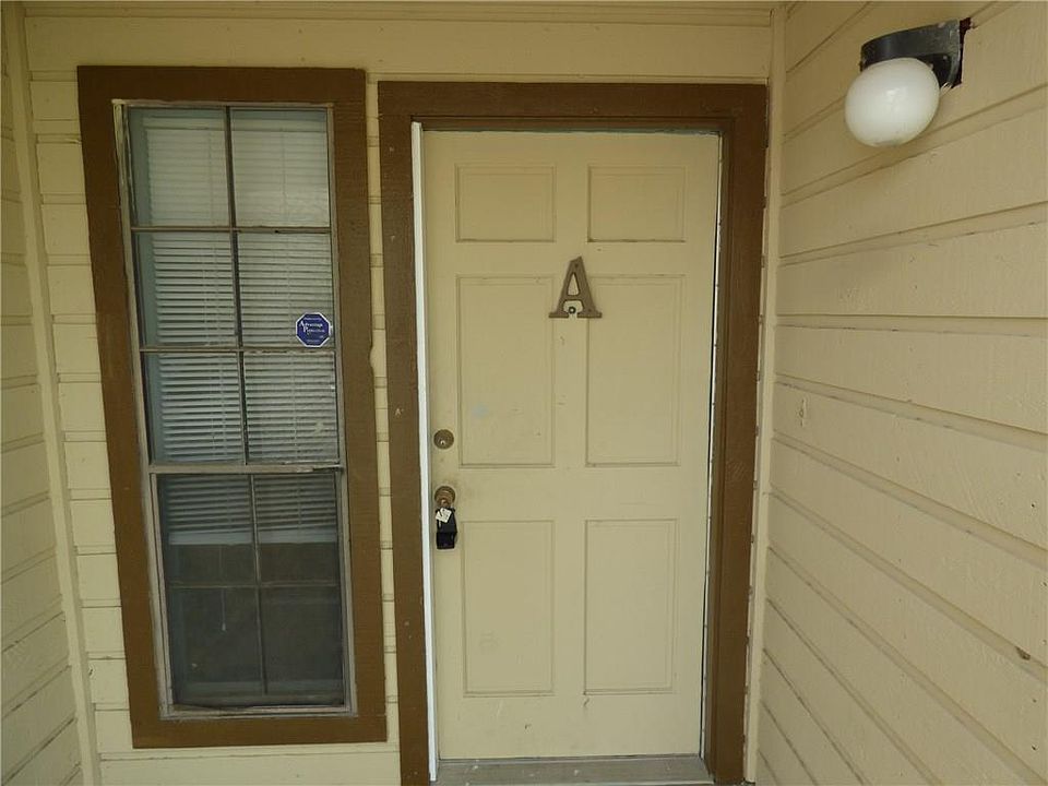 1st image of 6102 Wilderock Dr