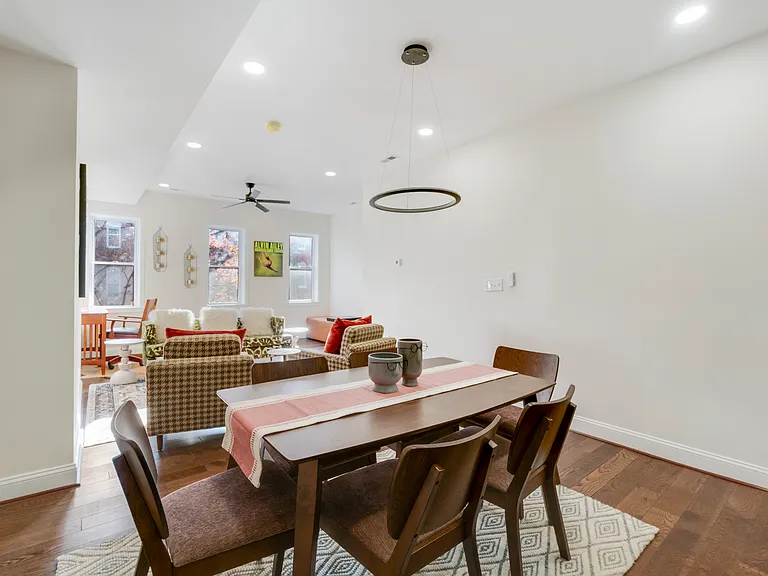 320 E Lanvale St #2 — Photo 11