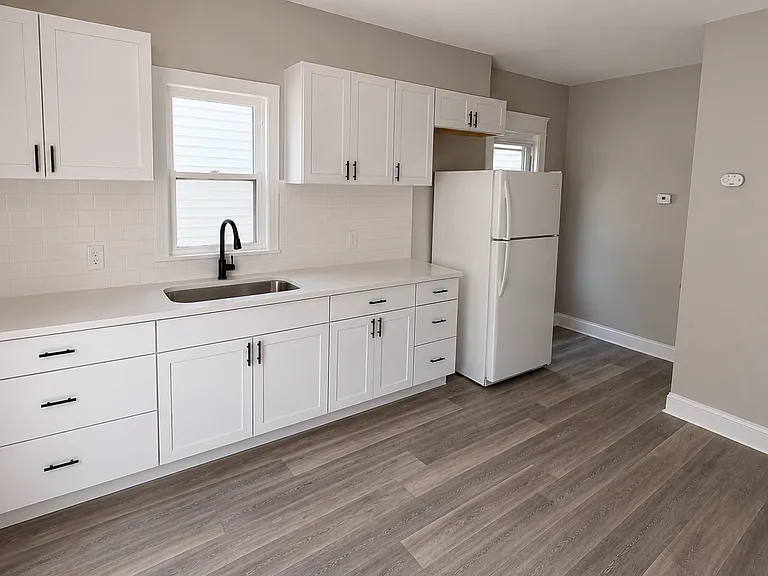 16314 Scottsdale Blvd — Photo 14