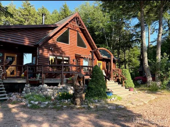 505 E Bass Woods Ln, Gwinn, MI 49841
