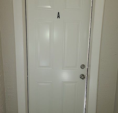 2nd image of 215 Davis St