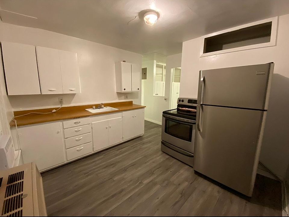2nd image of 1213 Quincy St #4