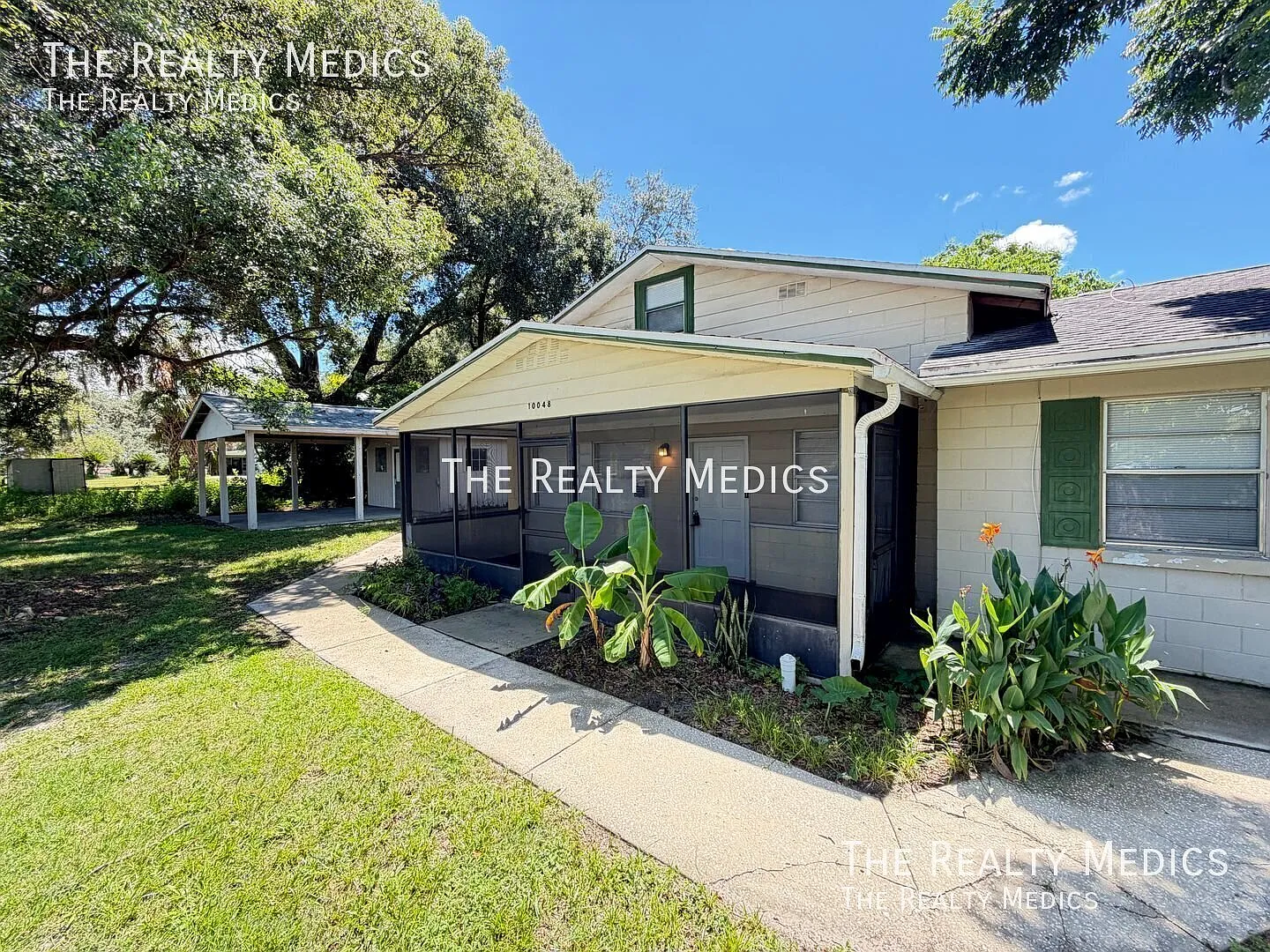 Sunset State of Mind | Charming 3BD / 1.5BA on Sunset Harbor Rd! Your New Chapter Has a Summerfie... — Photo 3