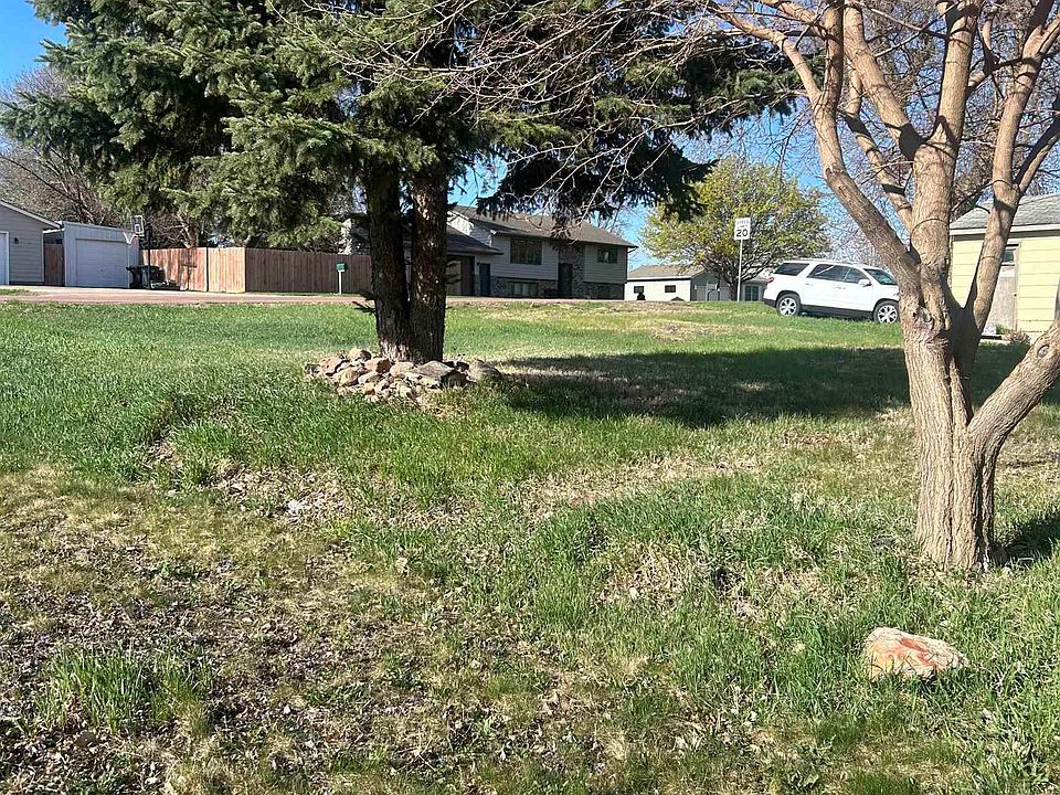 1st image of 101 Main Ave