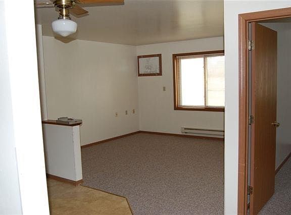 LOOKING INTO LIVING ROOM FROM ENTRY