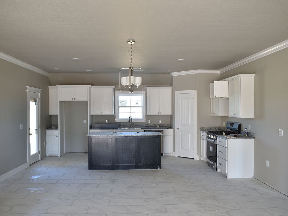 1st image of 1901 E Endura Park Dr