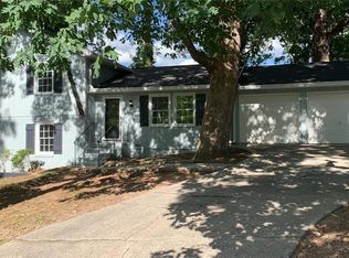 2728 Rosemont Dr, Lawrenceville, GA