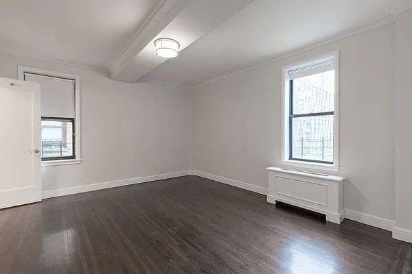 Rented by Stonehenge NYC LLC | media 15