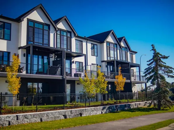 1700 E 73rd St SW #102, Calgary, AB T3H 3X1