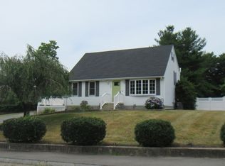 100 Cranesbill Rd, Taunton, MA 02780